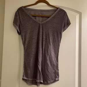 Athleta small gray  v neck cotton t shirt